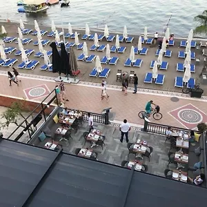  Hotel La - La Beiurut